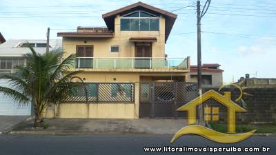 Casa para  no bairro Josedy, em Peruíbe / São Paulo.