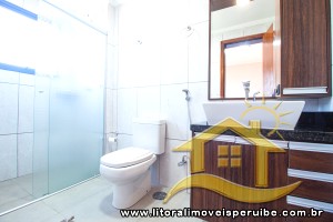 Apartamento - Amplo com 3 dormitórios (sendo 3 suite(s)) a 300,00 metros praia.