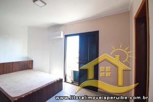 Apartamento - Amplo com 3 dormitórios (sendo 3 suite(s)) a 300,00 metros praia.