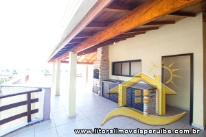 Apartamento - Amplo com 3 dormitórios (sendo 3 suite(s)) a 300,00 metros praia.