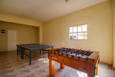 Apartamento - Alto com 3 quartos (sendo 1 suite(s)) a 500,00 metros praia.