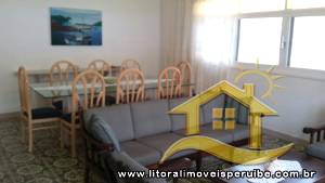 Casa - Térrea com 4 dormitórios (sendo 2 suite(s)) a 0,00 metros praia.
