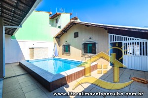 Casa - Térrea com 3 dormitórios (sendo 1 suite(s)) a 1100,00 metros praia.