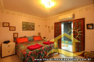 Casa - Sobrado com 5 quartos (sendo 5 suite(s)) a 0,00 metros praia.