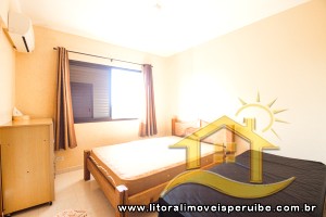 Apartamento - Amplo com 3 dormitórios (sendo 3 suite(s)) a 300,00 metros praia.