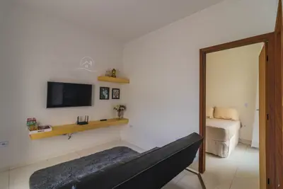Apartamento - Térreo com 1 quartos (sendo 0 suite(s)) a 1600,00 metros praia.