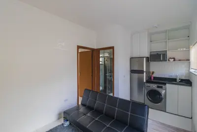 Apartamento - Térreo com 1 quartos (sendo 0 suite(s)) a 1600,00 metros praia.