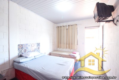 Kitnet para venda no bairro 18, em Peruíbe / SP.