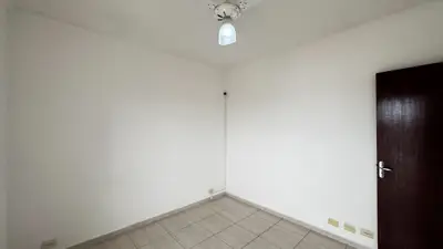 Apartamento - Alto com 3 quartos (sendo 1 suite(s)) a 1300,00 metros praia.