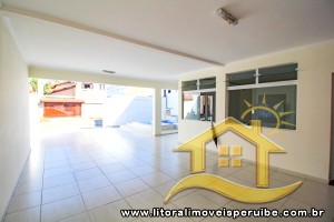 Casa para  no bairro Casablanca, em Peruíbe / São Paulo.