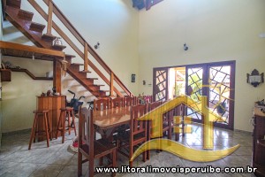 Casa para  no bairro São José, em Peruíbe / São Paulo.