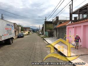 Casa para  no bairro Jardim Barra de Jangadas, em Peruíbe / SÃO PAULO.