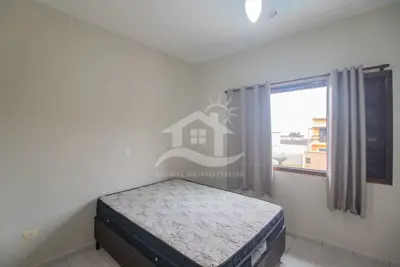 Casa - Assobradada com 4 dormitórios (sendo 2 suite(s)) a 500,00 metros praia.