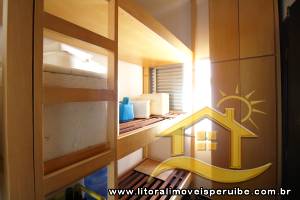 Apartamento - Amplo com 4 dormitórios (sendo 1 suite(s)) a 100,00 metros praia.