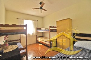 Casa para venda no bairro 137, em Peruíbe / SP.