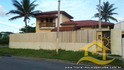 Casa para  no bairro Mar e Sol, em Peruíbe / São Paulo.