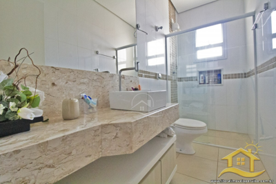 Casa para  no bairro Beira Mar, em Peruíbe / São Paulo.