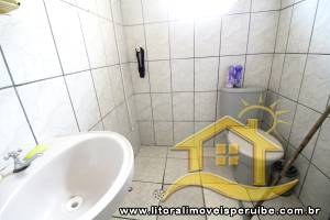 Casa para  no bairro 21, em Peruíbe / SÃO PAULO.