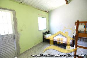 Casa para  no bairro 21, em Peruíbe / SÃO PAULO.