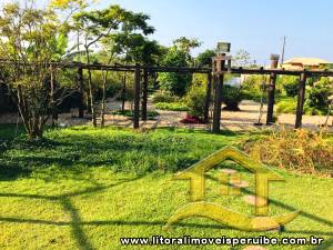 Terreno - Plano com 0 dormitórios (sendo 0 suite(s)) a 3,00 metros praia.