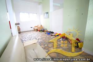 Apartamento - Amplo com 1 quartos (sendo 0 suite(s)) a 0,00 metros praia.