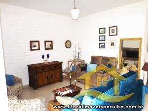 Casa - Térrea com 3 quartos (sendo 1 suite(s)) a 250,00 metros praia.