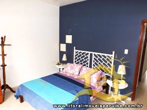 Casa - Térrea com 3 quartos (sendo 1 suite(s)) a 250,00 metros praia.