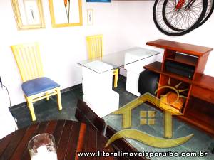 Casa - Térrea com 3 quartos (sendo 1 suite(s)) a 250,00 metros praia.