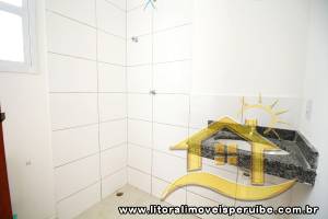 Casa - Térrea com 2 quartos (sendo 1 suite(s)) a 1500,00 metros praia.