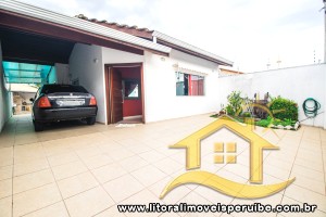 Casa - Térrea com 3 dormitórios (sendo 1 suite(s)) a 0,00 metros praia.