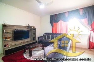 Casa - Térrea com 3 dormitórios (sendo 1 suite(s)) a 0,00 metros praia.