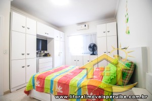 Casa - Térrea com 3 dormitórios (sendo 1 suite(s)) a 0,00 metros praia.