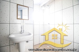 Casa - Térrea com 3 dormitórios (sendo 1 suite(s)) a 0,00 metros praia.