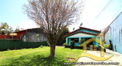 Casa para  no bairro Centro, em Peruíbe / São Paulo.