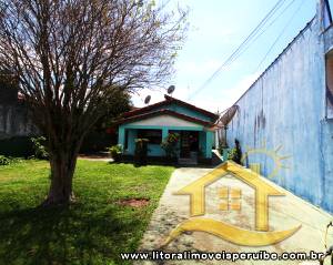Casa para  no bairro Centro, em Peruíbe / São Paulo.