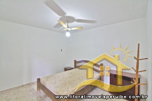 Casa - Térrea com 2 dormitórios (sendo 1 suite(s)) a 1000,00 metros praia.