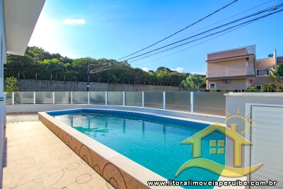 Casa - Térrea com 4 quartos (sendo 4 suite(s)) a 1,00 metros praia.