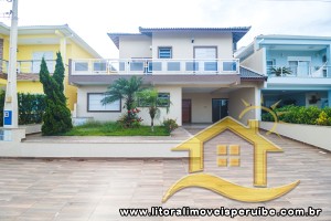 Casa - Sobrado com 4 dormitórios (sendo 4 suite(s)) a 0,00 metros praia.