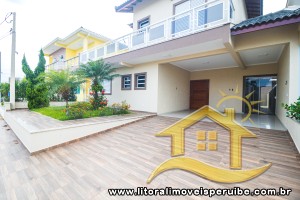 Casa - Sobrado com 4 dormitórios (sendo 4 suite(s)) a 0,00 metros praia.