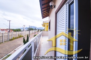 Casa - Sobrado com 4 dormitórios (sendo 4 suite(s)) a 0,00 metros praia.