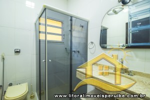 Casa - Sobrado com 4 dormitórios (sendo 4 suite(s)) a 0,00 metros praia.