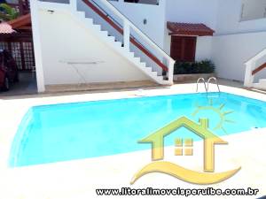 Casa - Sobrado com 4 dormitórios (sendo 1 suite(s)) a 30,00 metros praia.