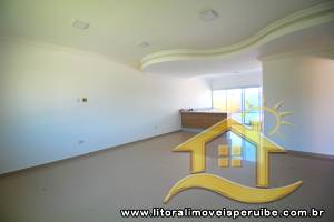 Casa - Assobradada com 4 dormitórios (sendo 4 suite(s)) a 1200,00 metros praia.