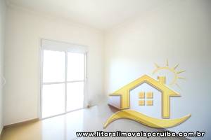 Casa - Assobradada com 4 dormitórios (sendo 4 suite(s)) a 1200,00 metros praia.