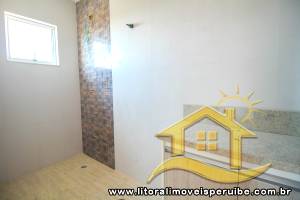 Casa - Assobradada com 4 dormitórios (sendo 4 suite(s)) a 1200,00 metros praia.