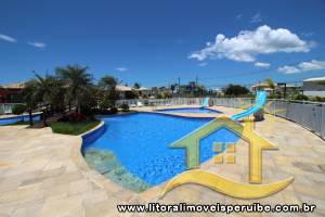 Casa - Assobradada com 4 dormitórios (sendo 4 suite(s)) a 1200,00 metros praia.