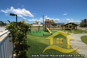 Casa - Assobradada com 4 dormitórios (sendo 4 suite(s)) a 1200,00 metros praia.