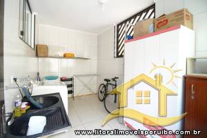 Casa - Térrea com 3 quartos (sendo 1 suite(s)) a 700,00 metros praia.