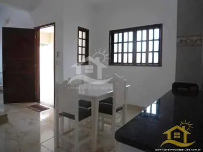 Casa - Térrea com 3 dormitórios (sendo 1 suite(s)) a 0,00 metros praia.