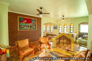 Casa - Térrea com piscina com 4 dormitórios (sendo 4 suite(s)) a 0,00 metros praia.